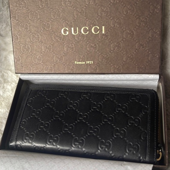 ❌SOLD❌Gucci GG Wallet - Picture 2 of 16